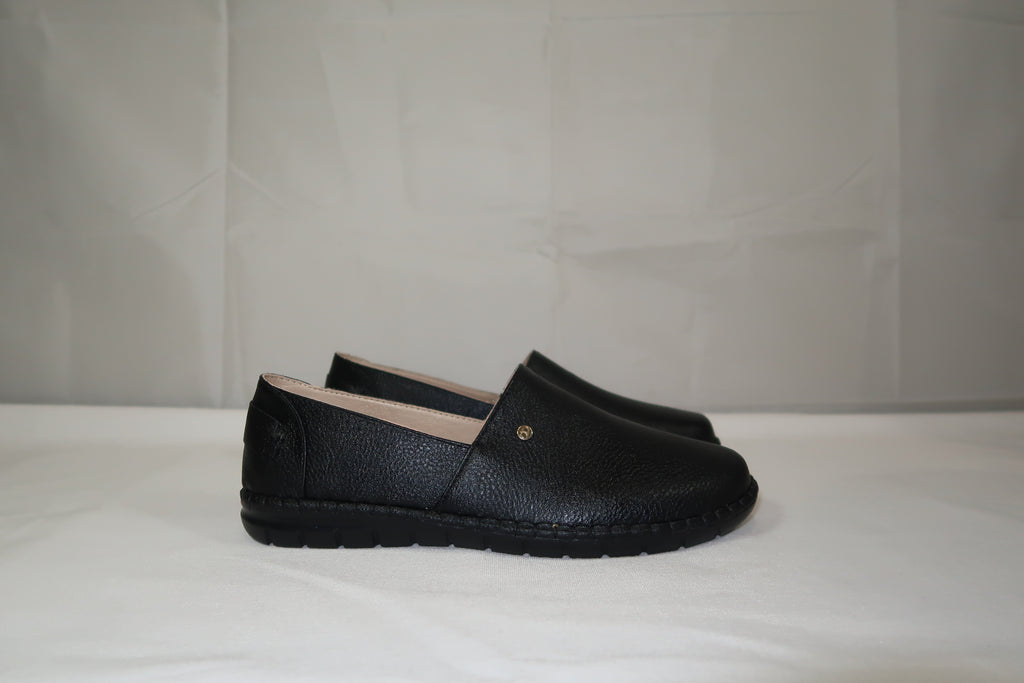 Mocasín Slip-On Magnolia Negro -Zapato de Piso Confort para Mujer.