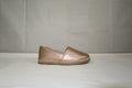 Mocasín alpargata Slip-On Chanel Rose gold- Estilo mediterráneo