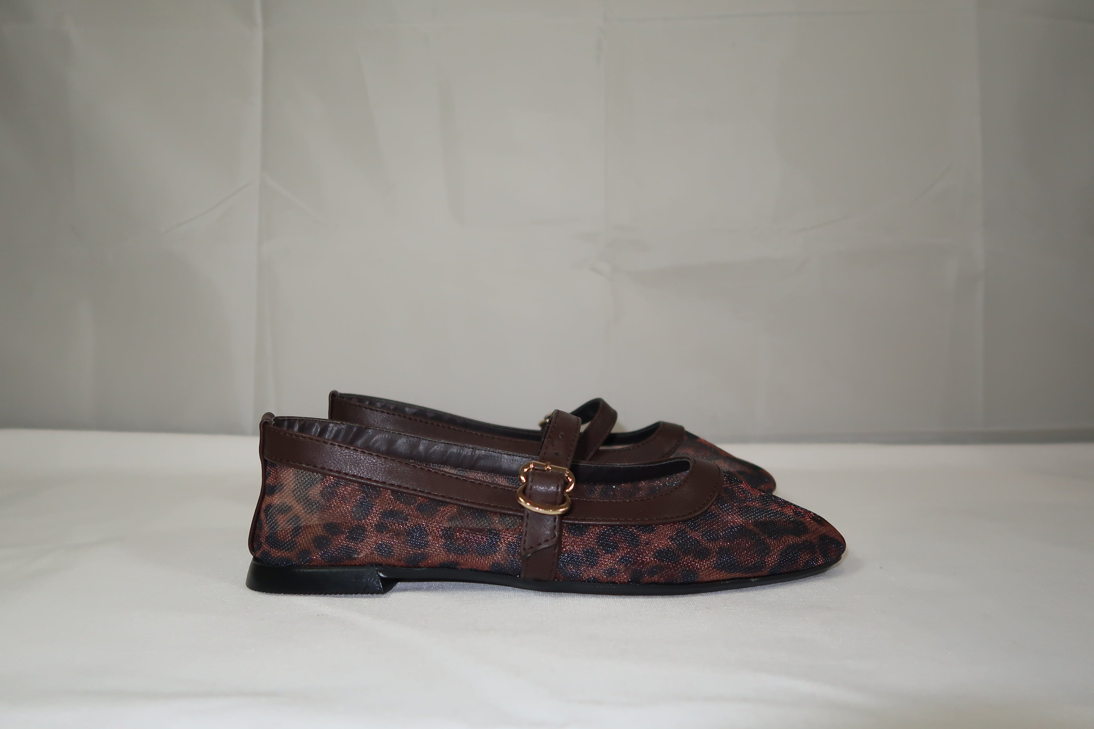 Flat Mary Jane- Emma - Estampado Animal Print - Elegancia Salvaje