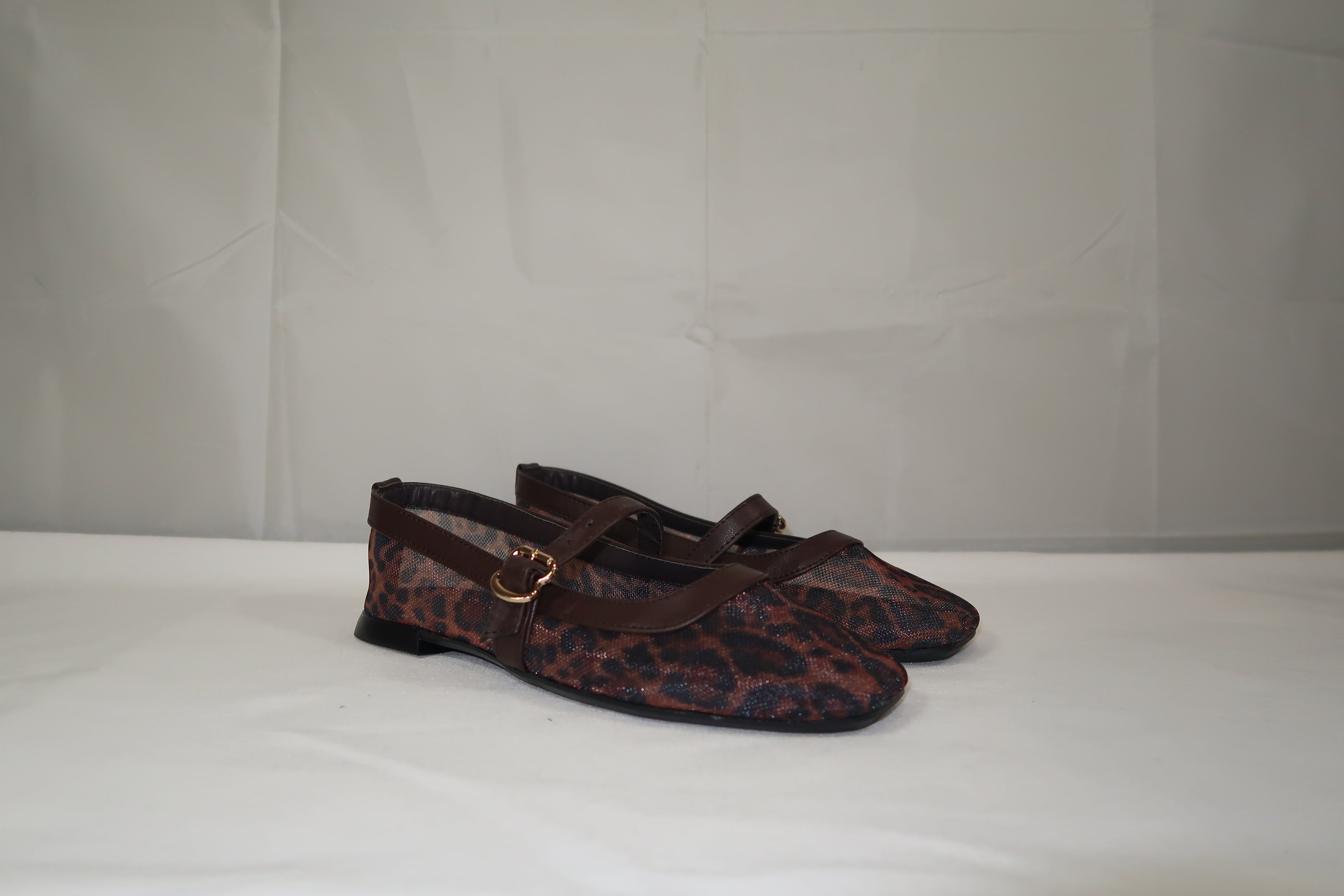 Flat Mary Jane- Emma - Estampado Animal Print - Elegancia Salvaje