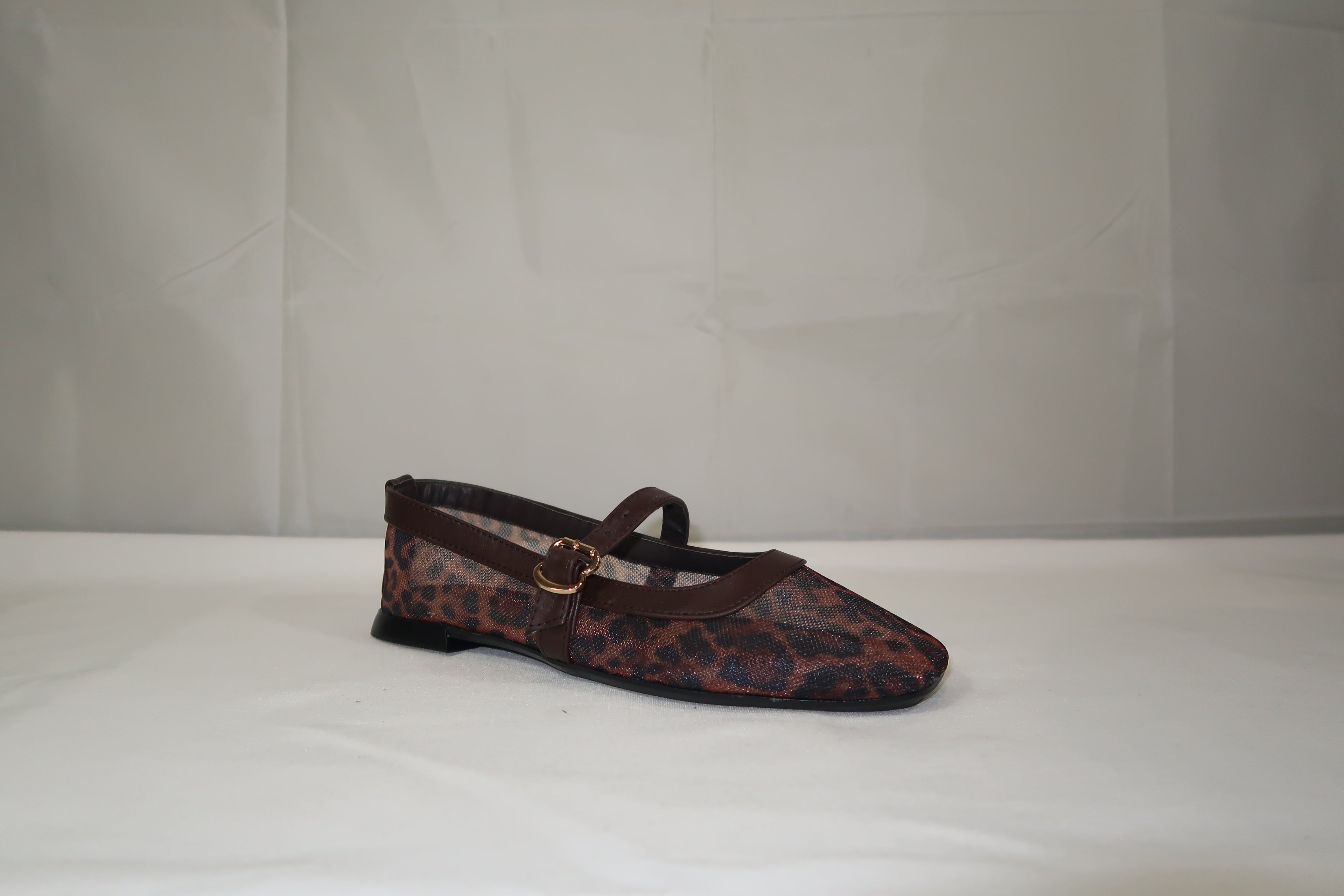 Flat Mary Jane- Emma - Estampado Animal Print - Elegancia Salvaje